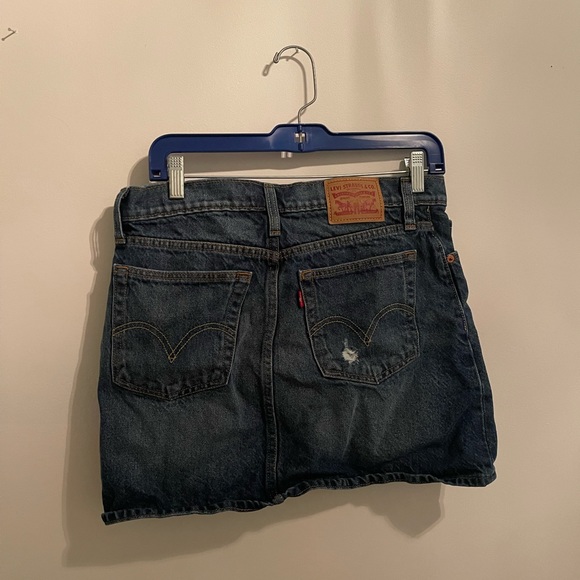 Levi Denim Skirt - Picture 2 of 2
